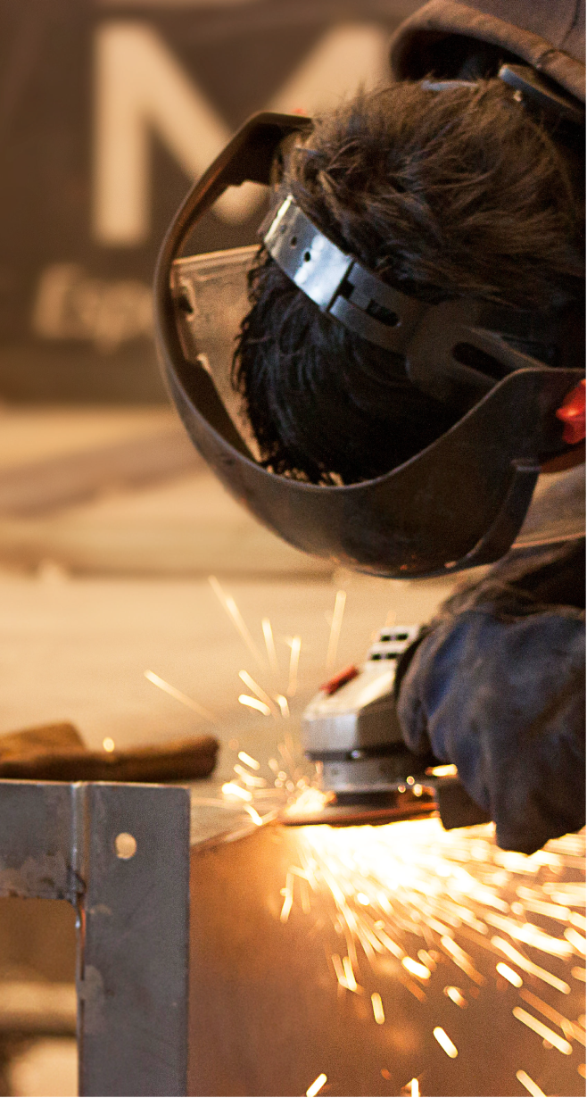 Scrubber industrial MCAT para sector metalmecánico, control de emisiones y gases en procesos de fundición y metalurgia