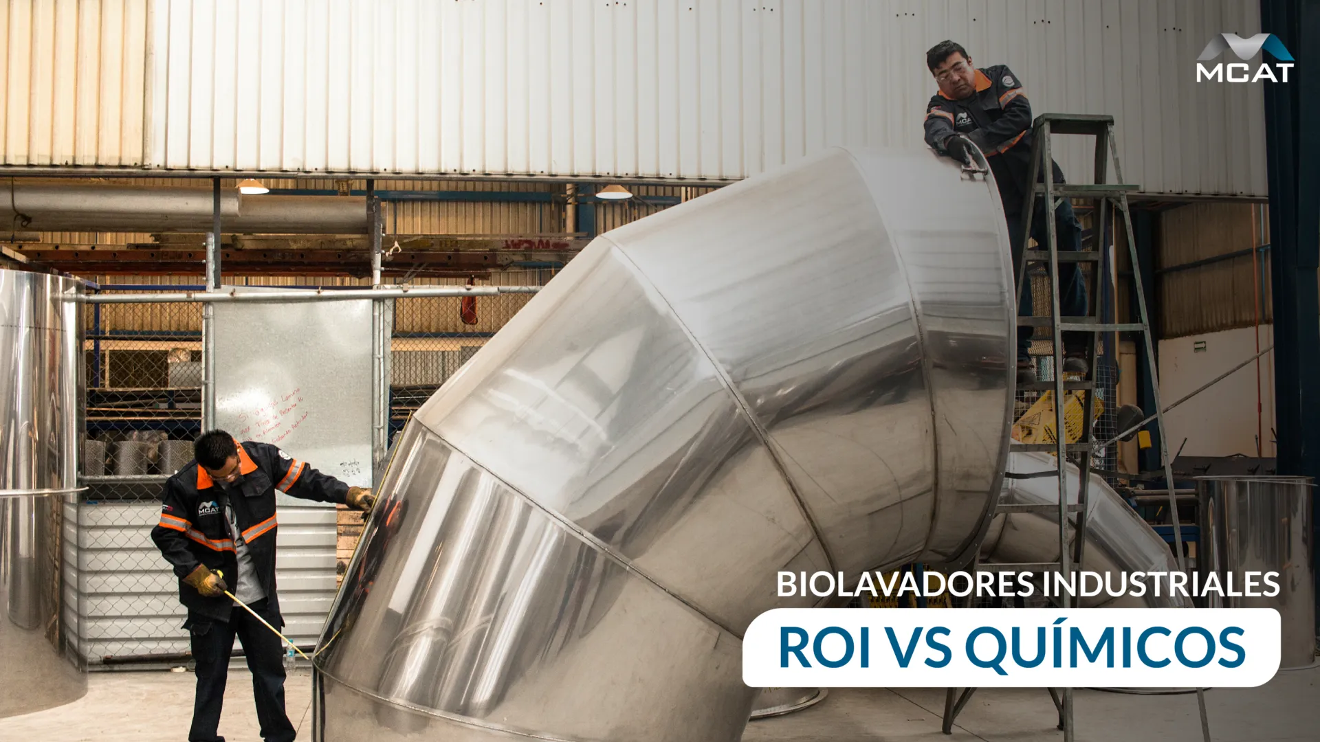 Biolavador industrial tratando gases de proceso y comparando su ROI frente a un lavador químico tradicional.